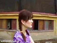 مرد ژاپنی با یک پشما ...