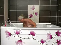یک مرد بهترین سایتها ...