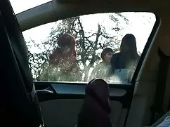 بسیاری از دختران با  ...